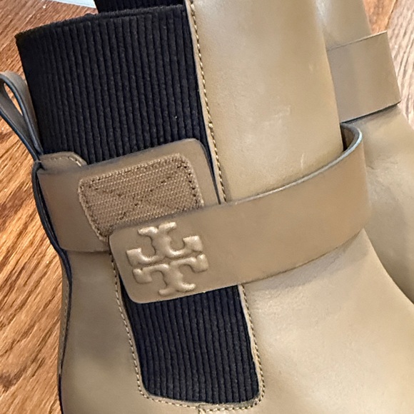 Women's Tan Tory Burch Ankle Boots - Picture 5 of 7